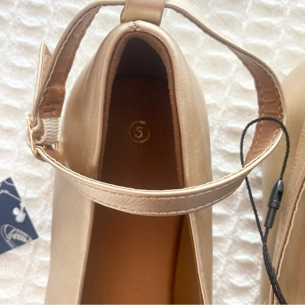 Girls size 5 gold ankle strap flats